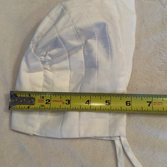 Child’s Baptismal Bonnet/Hat - Picture 5 of 6